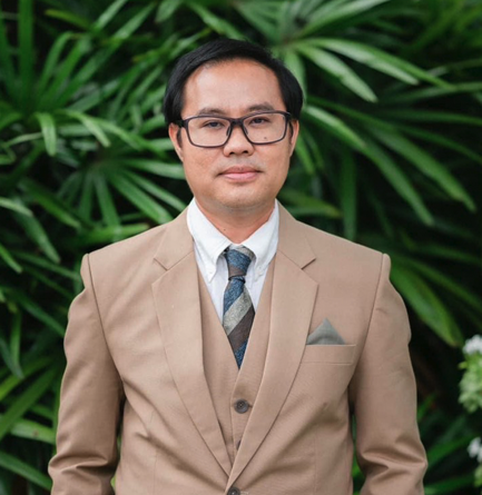 อาจารย์ ดร.มาวิน ปูนอน